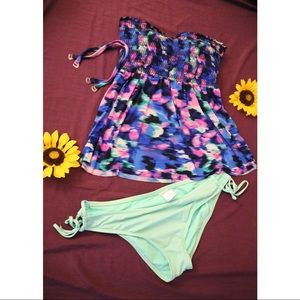 🌻 2 PC Halter Swimsuit L/XL